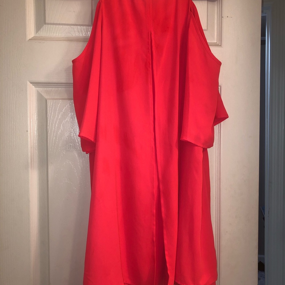 Neon bright pink peekaboo shoulder dress - Picture 9 of 13